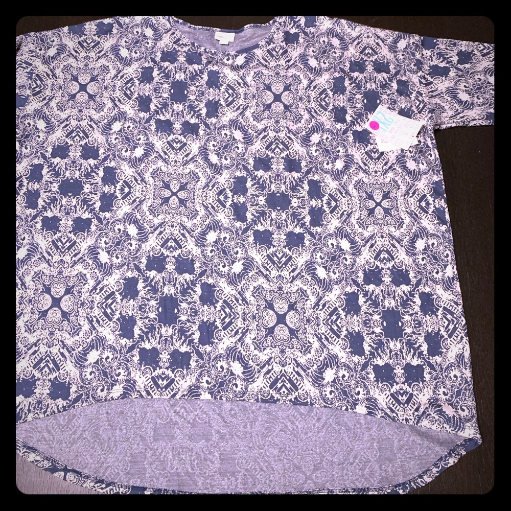 LuLaRoe 2X Irma Tunic